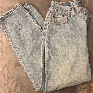 Levis 550 tapered leg